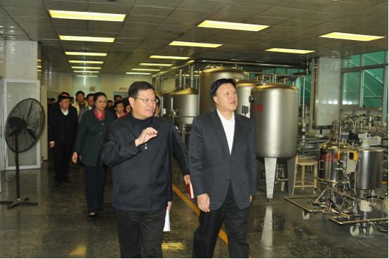 珠江啤酒董事长_珠江啤酒图片(3)